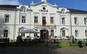 Melik